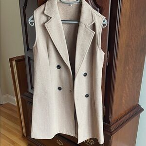 Sleeveless Tan Herringbone Women's Coat